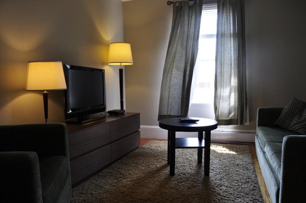 Moncton Suites - Apartments Across Georges Dumont Luaran gambar