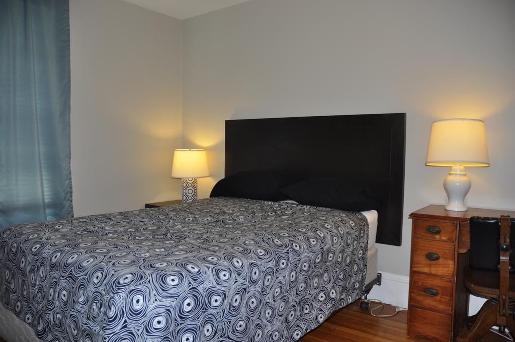 Moncton Suites - Apartments Across Georges Dumont Luaran gambar