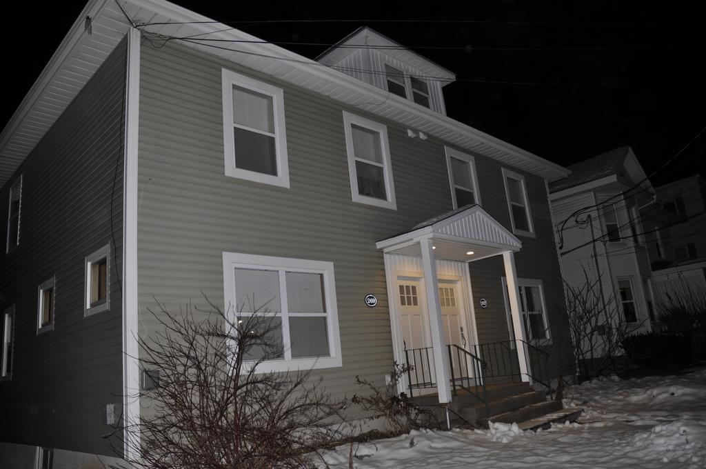 Moncton Suites - Apartments Across Georges Dumont Luaran gambar