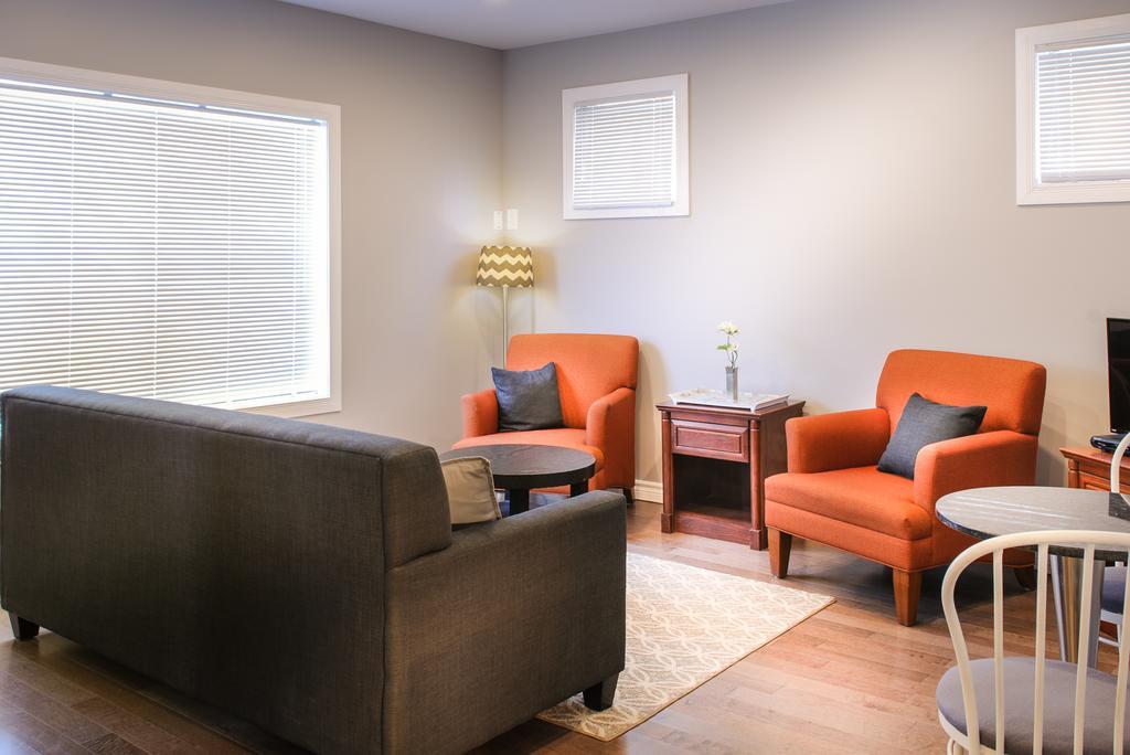 Moncton Suites - Apartments Across Georges Dumont Luaran gambar