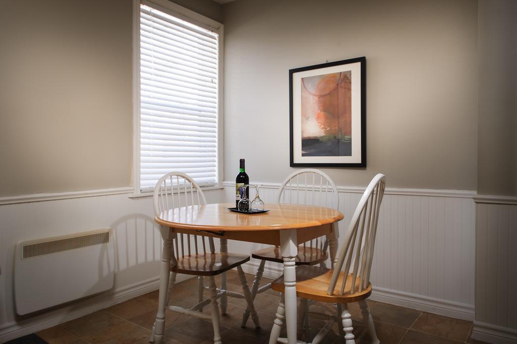Moncton Suites - Apartments Across Georges Dumont Luaran gambar