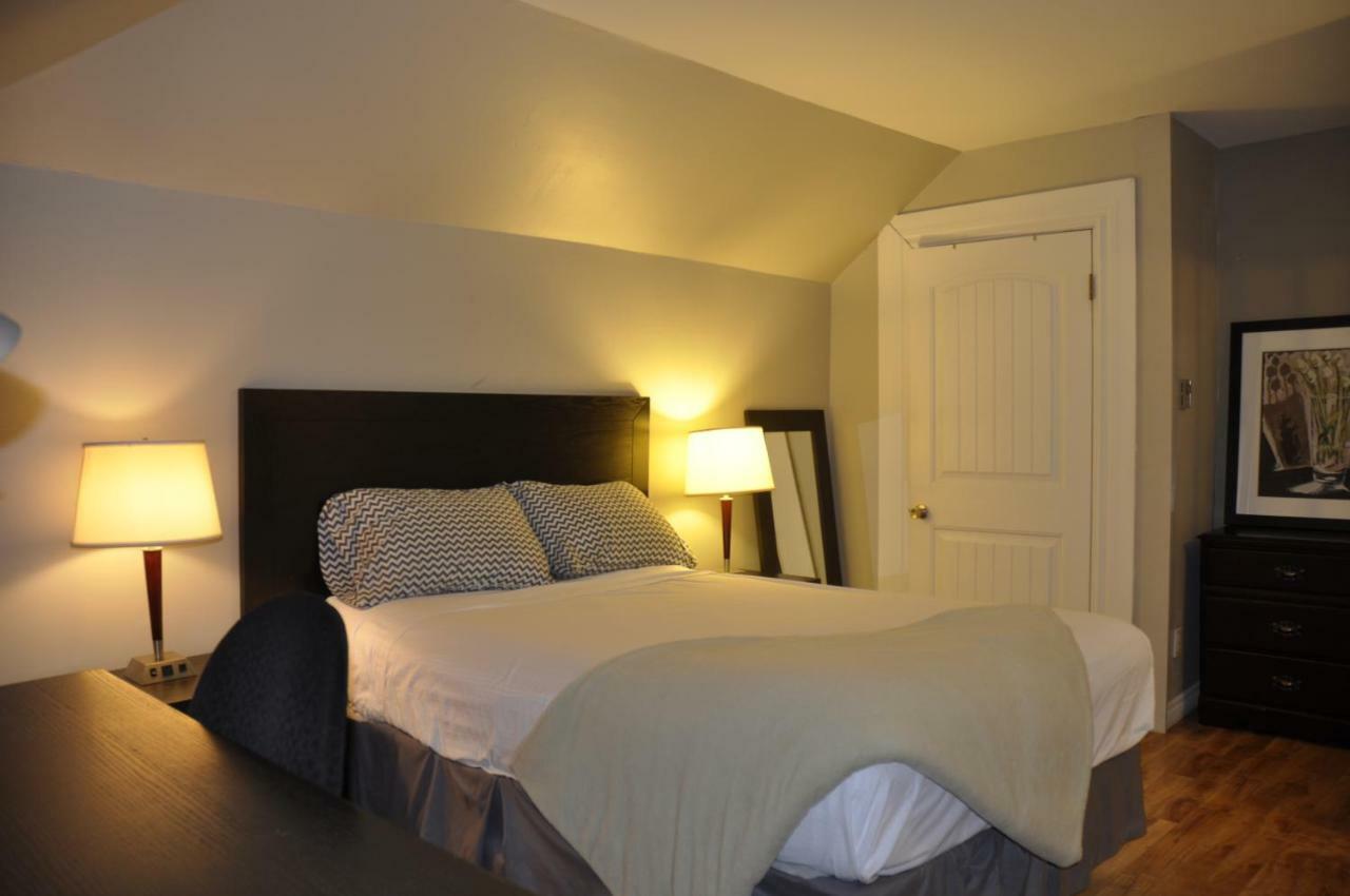 Moncton Suites - Apartments Across Georges Dumont Luaran gambar